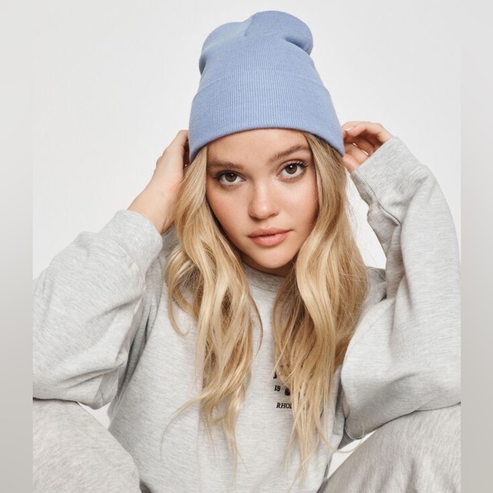 NEW GARAGE BLUE BEANIE